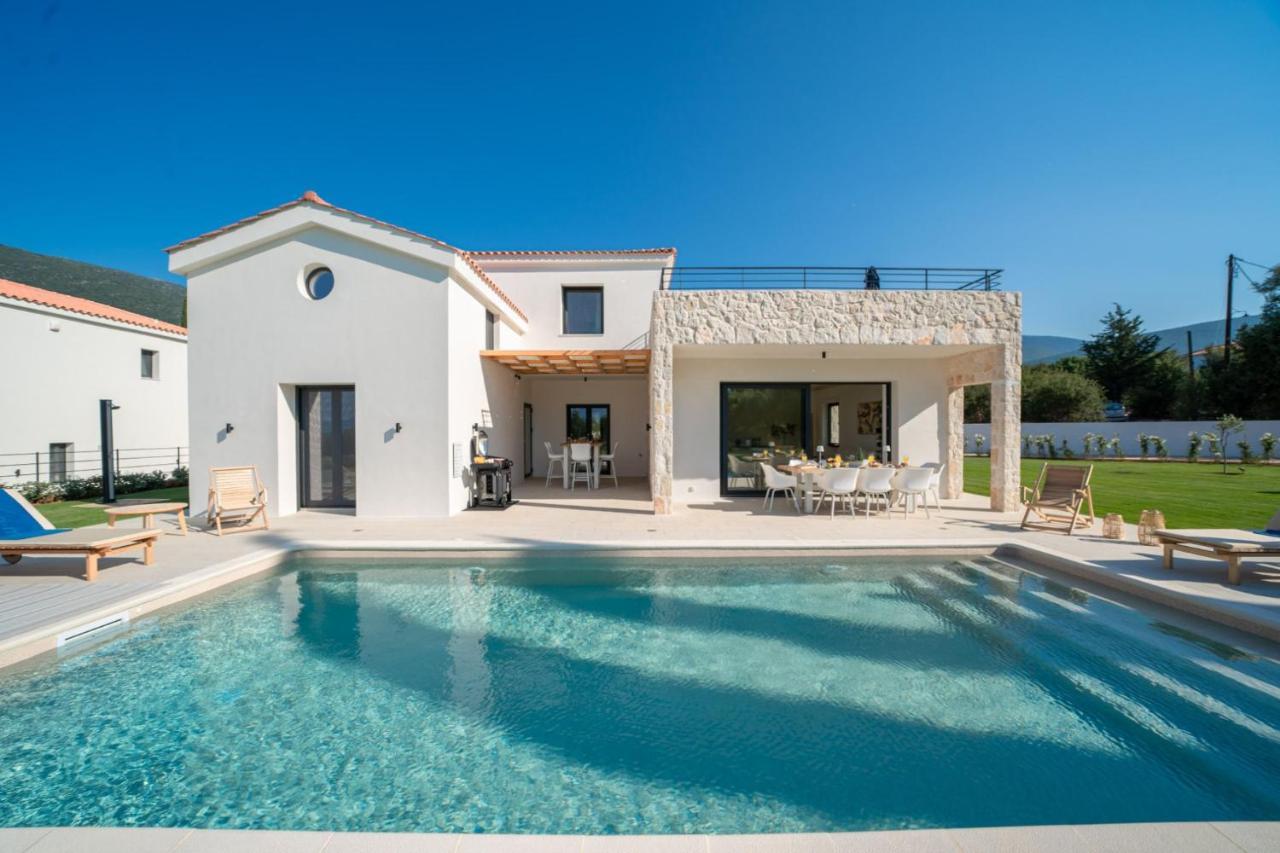 Ionian Trilogy Luxury Villas サミ エクステリア 写真