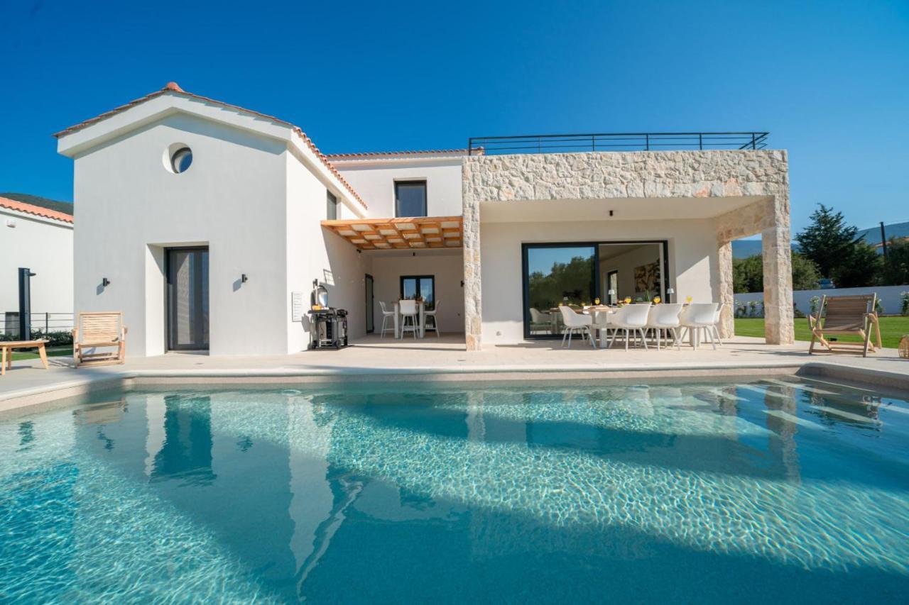 Ionian Trilogy Luxury Villas サミ エクステリア 写真